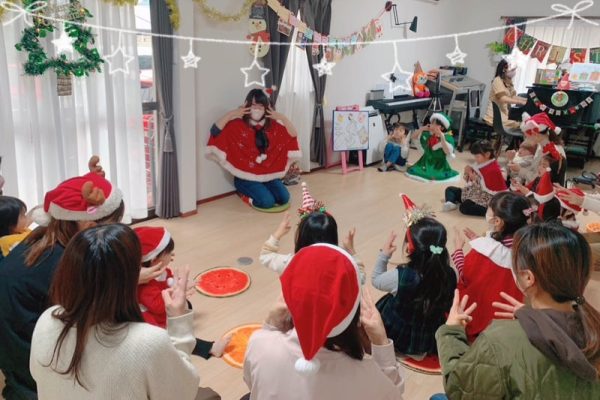 christmas-rhythmic-1